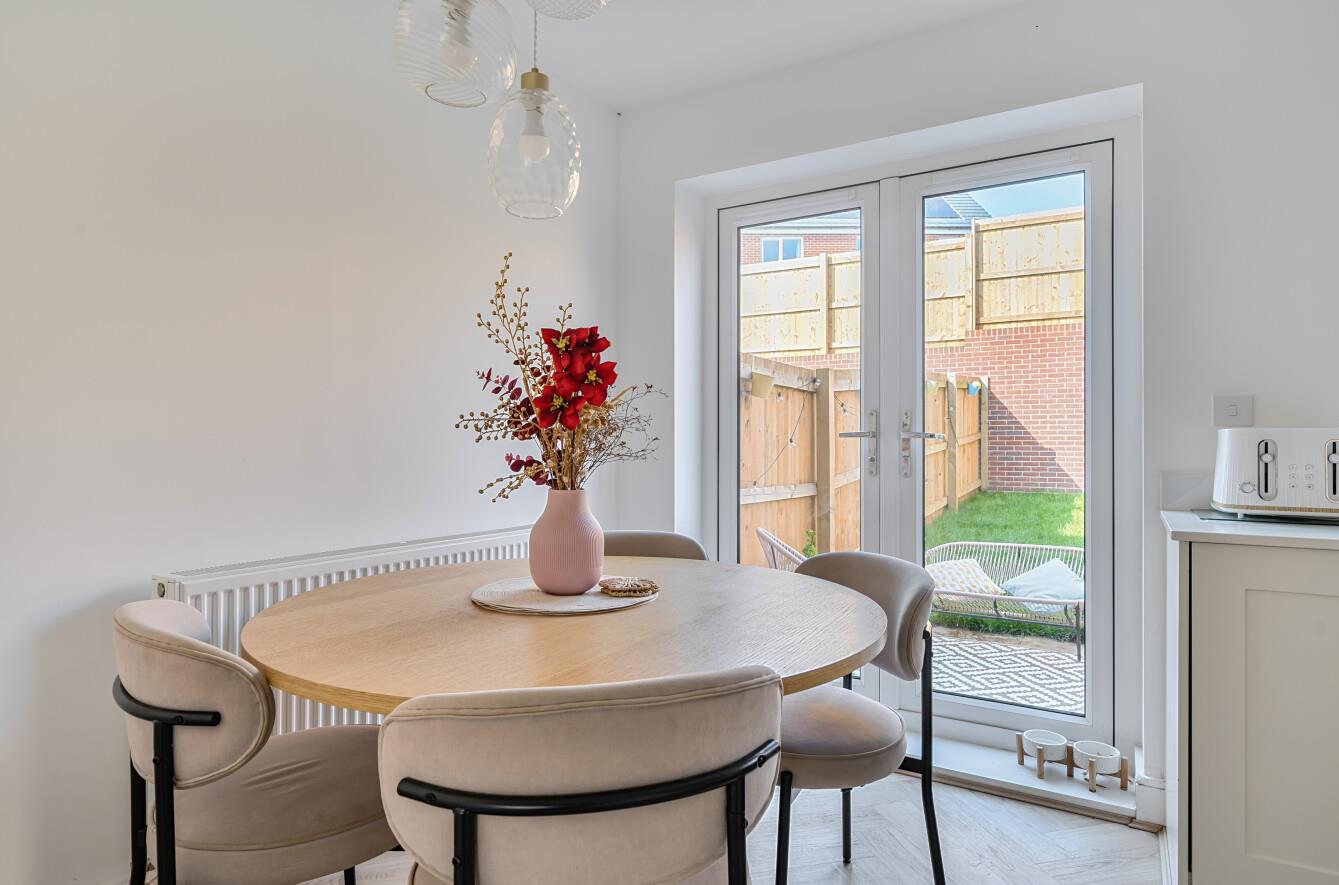 Ffordd Picton Tuberville, Sketty, Swansea, SA2 7RG